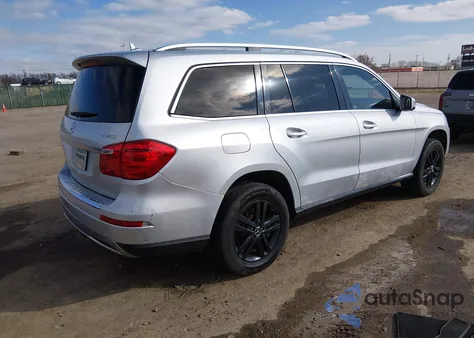 2013 Mercedes-Benz Gl 450 4Matic z USA, uszkodzony, nr VIN 4JGDF7CE2DA243031
